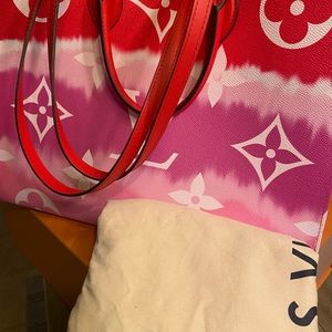 BRAND NEW Louis Vuitton GM LIMITED EDITION BAG